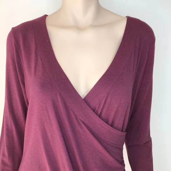 Soft Surroundings Plum Faux Wrap 3/4 Sleeve Knit L - Picture 3 of 7